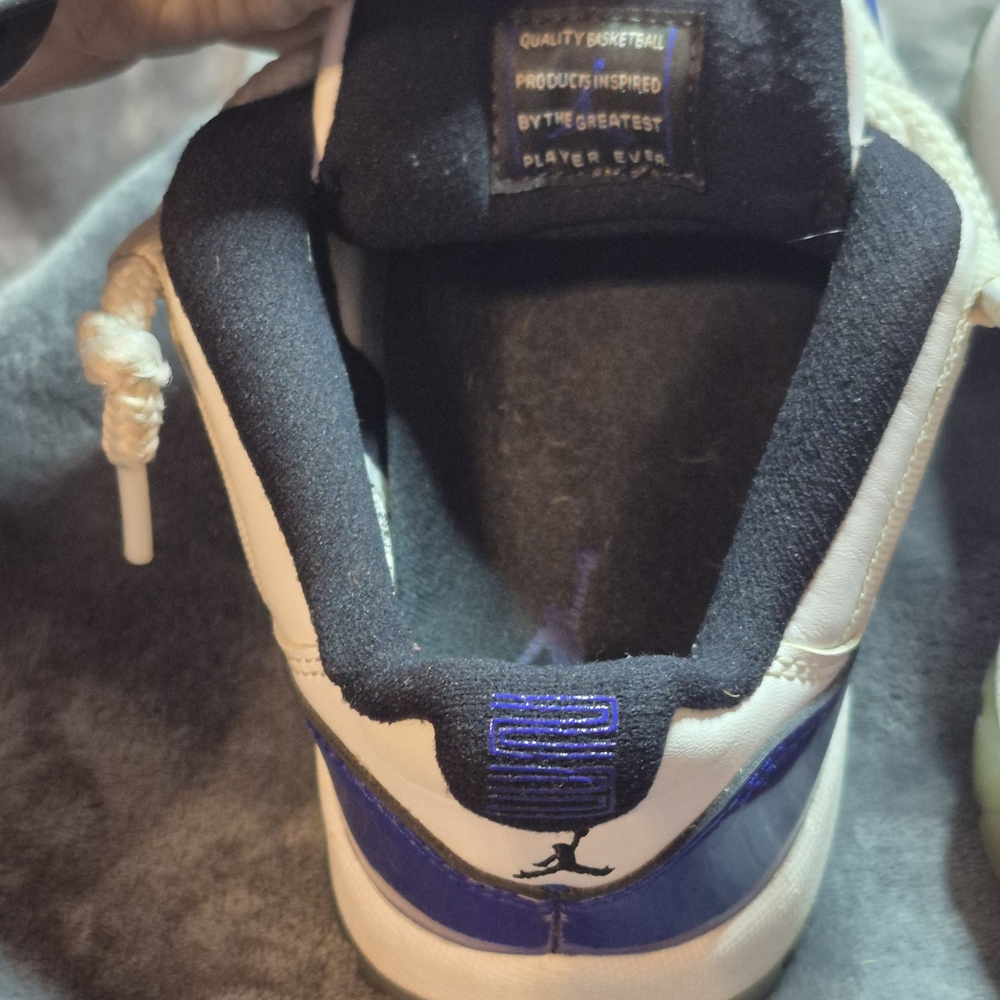 Rare Air Jordan 11 Concord Low Retro- Size 6.5- Grab them while you can! - Picture 4 of 11